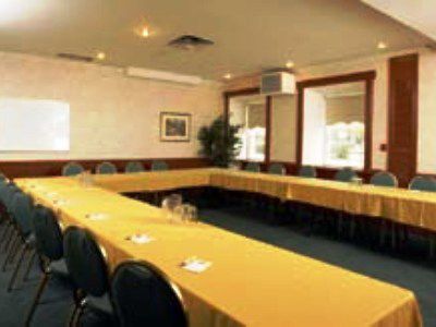 Royal Inn And Suites At Guelph Einrichtungen foto